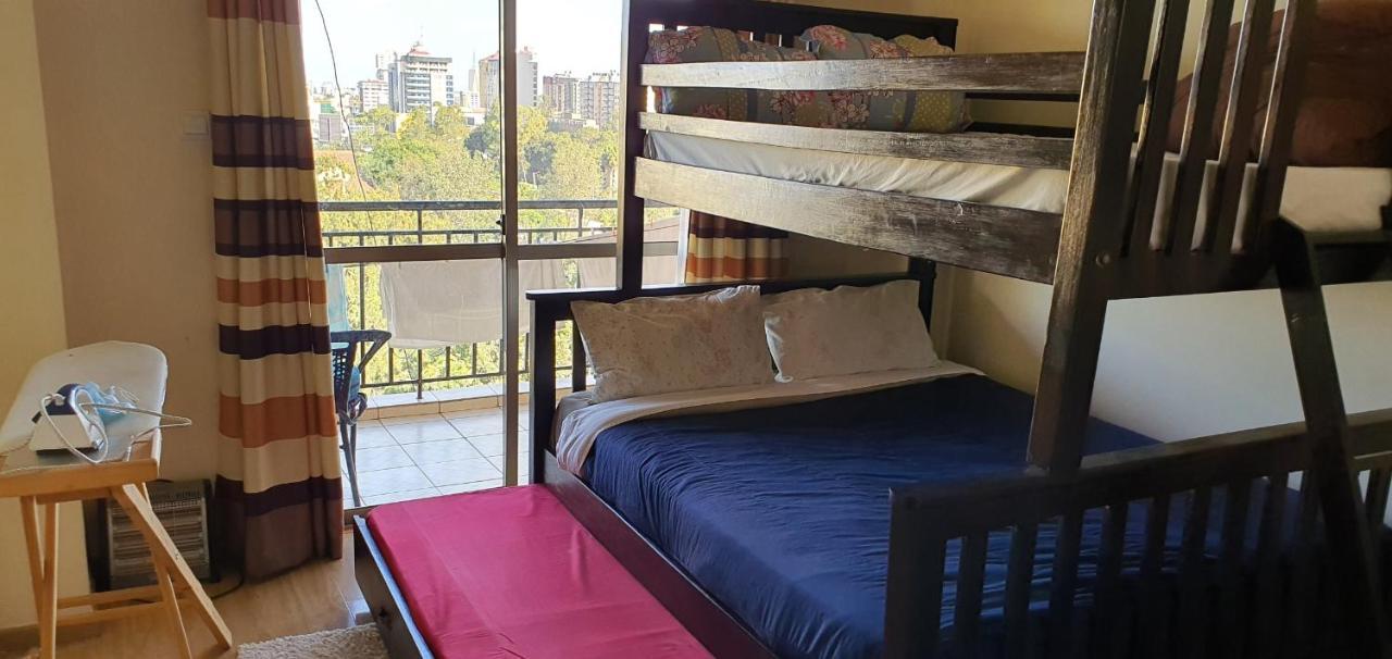 2 Bedroom Luxury Apartment In Kilimani ナイロビ エクステリア 写真