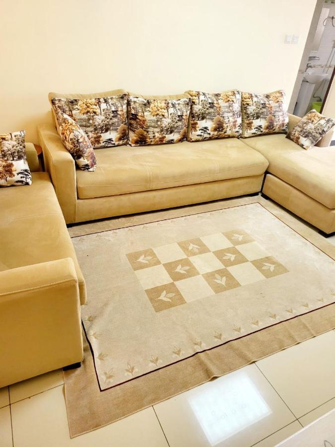 2 Bedroom Luxury Apartment In Kilimani ナイロビ エクステリア 写真