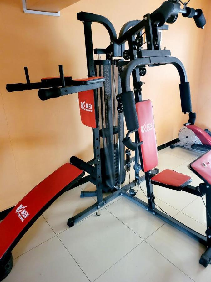 2 Bedroom Luxury Apartment In Kilimani ナイロビ エクステリア 写真