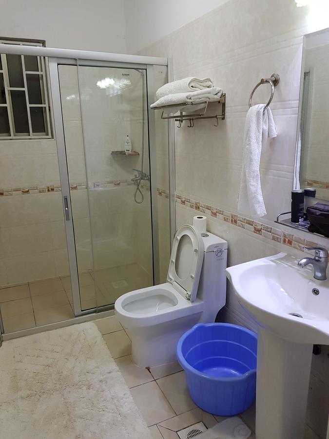 2 Bedroom Luxury Apartment In Kilimani ナイロビ エクステリア 写真