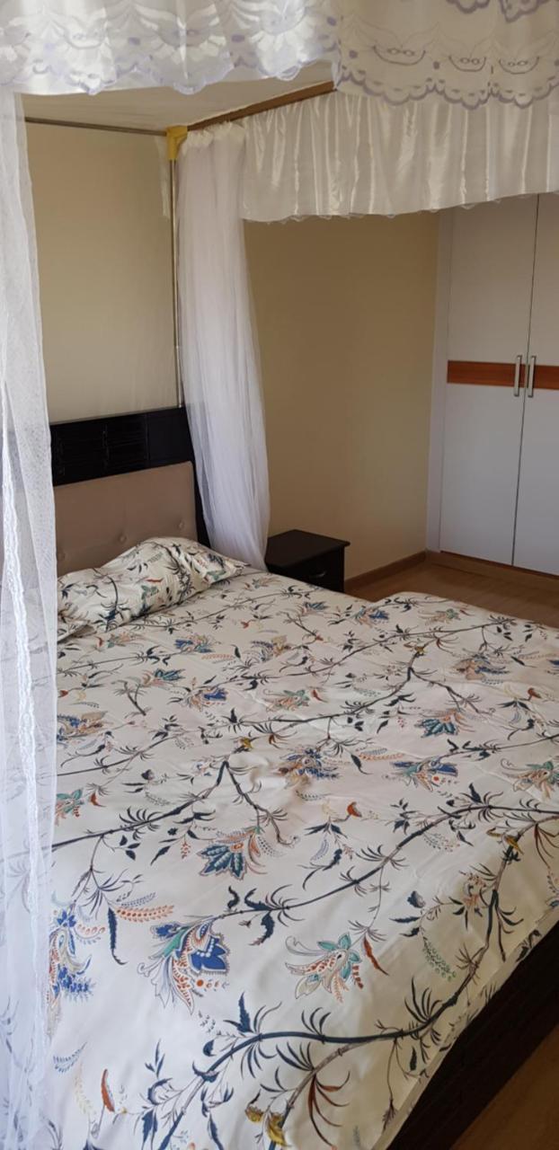 2 Bedroom Luxury Apartment In Kilimani ナイロビ エクステリア 写真